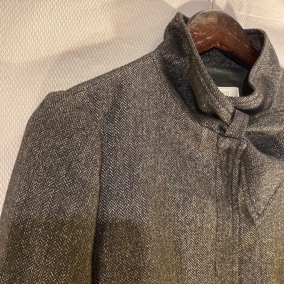 Beautiful jacket with metallic herringbone design - Sz 12 - Picture 3 of 8